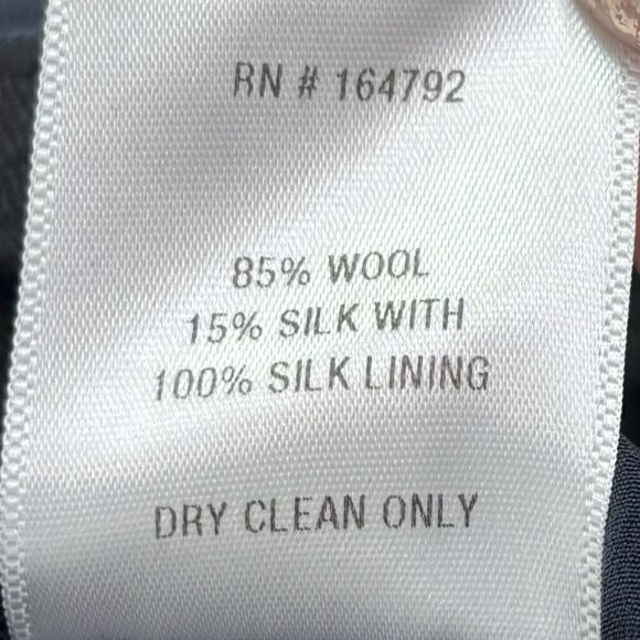 Attersee cigarette pants in navy - Picture 11 of 11